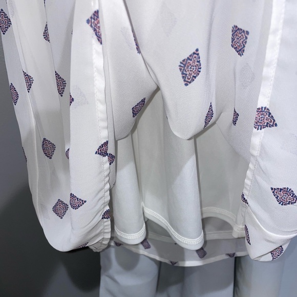 Express Dress🤍 - Picture 5 of 7